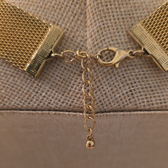 Vintage 70s Gold Mesh Choker Necklace - Women Jewelry - Picture 4 of 4